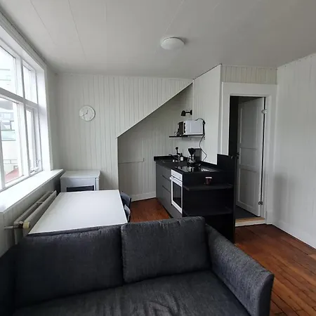 Downtown Guesthouse Reykjavik-2