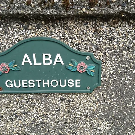 Alba Guesthouse-3