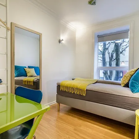 Glad'S Guesthouse-2